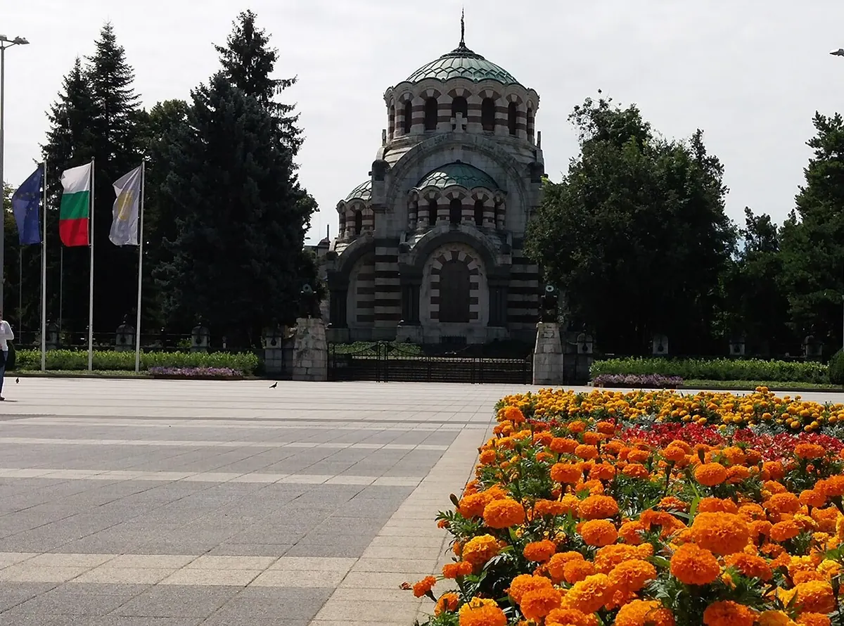 Мавзолеят-параклис в центъра на Плевен